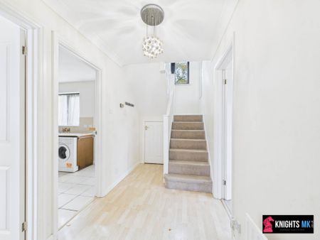 Price £1,500 pcm - Available Now - Unfurnished - Photo 2