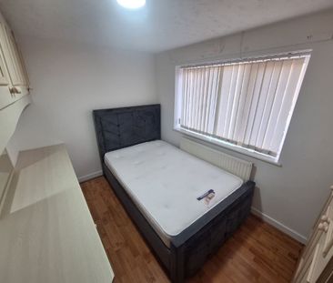 Stockport Road, Levenshulme, Manchester, M19 - Photo 4