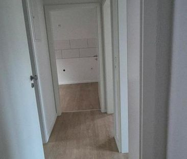 Kernsanierte Wohnung ab sofort zu vermieten - Foto 1