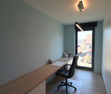 Energiezuinig appartement met 1 slaapkamer, bureelruimte, terras en... - Foto 2