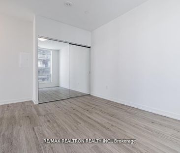 For Lease - 3 Rosewater Street Unit# 708W, Richmond Hill, Ontario - Photo 3