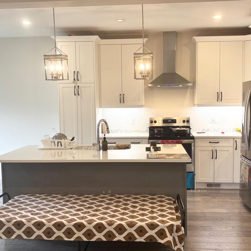 For Lease - 2633 Bobolink Lane, London South, Ontario - Photo 1