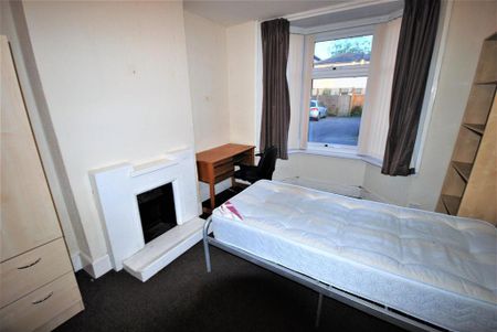 4 bedroom house to rent - Photo 2