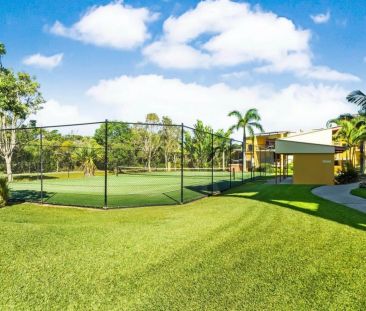 2 Bedroom Unit in Beach Front Marcoola Resort - Photo 1