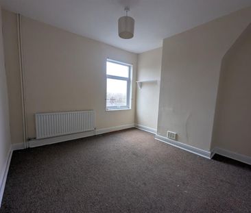 2 Beds - Terraced House - - Photo 3