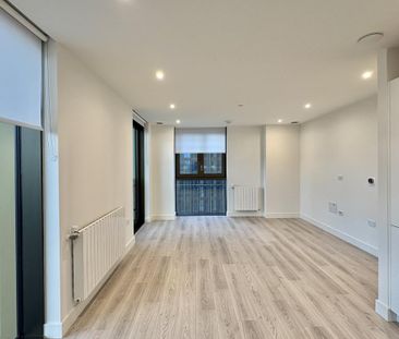 3 bedroom apartment to rent - Photo 2