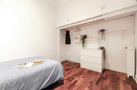 Carrer de Muntaner, Barcelona, Catalonia 08021 - Photo 3