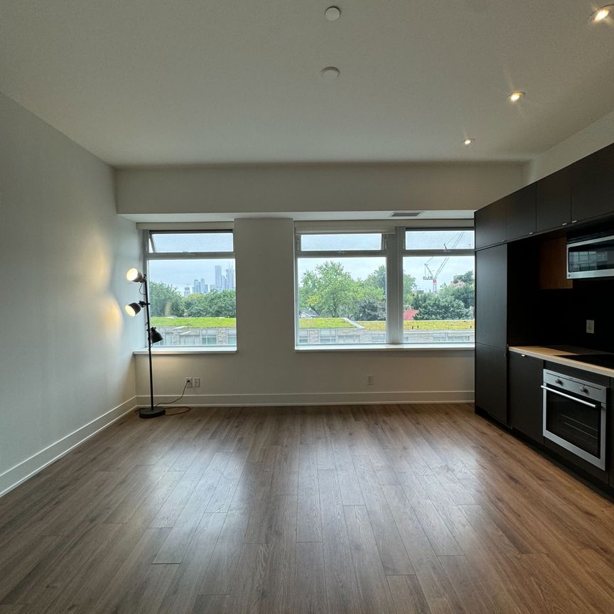 For Lease - 111 St Clair Avenue Unit# 416, Toronto, Ontario - Photo 1