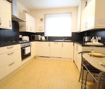 Auchinyell Gardens, Garthdee, AB10 - Photo 4