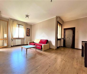 5 locali in affitto - Photo 3