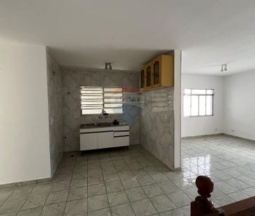 Casa Charmosa com Garagem e 2 Dormitórios na Ponte Grande! - Foto 6