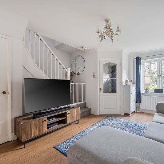 The Oaks, Chiddingfold - 2 bedrooms Property for lettings - Seymours - Photo 1