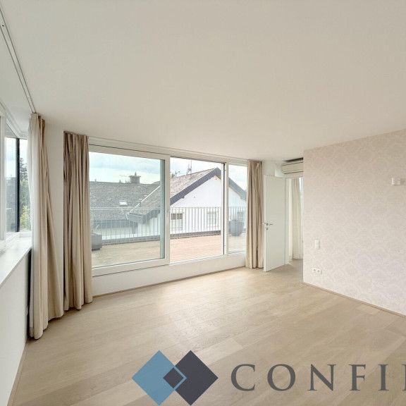 Exklusive Maisonette mit traumhaften Terrassen und unverbaubarem Grünblick in absoluter Ruhelage - Foto 1