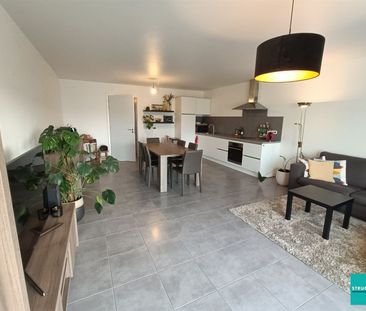 VOLZET-Appartement met 2 slaapkamers en Zuid-west georiënteerd terras - Photo 1