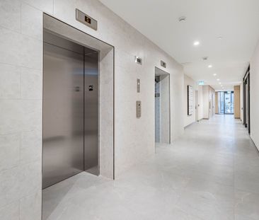 For Lease - 215 Veterans Drive Unit# 810, Brampton, Ontario - Photo 3