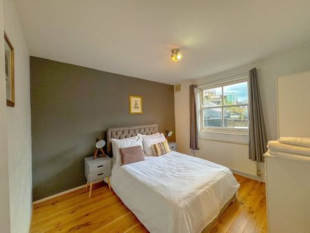 1 Bed Flat, Maple Street, W1T - Photo 3