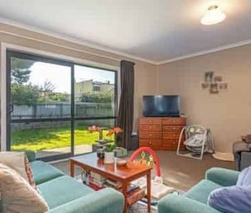 3 bedroom home - double glazed - Photo 2