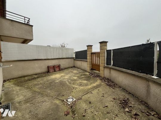 BERRU - Appartement de Type 2 avec terrasse privative et garage - Photo 1