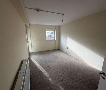 Penrhyn Avenue, Rhos On Sea, LL28 - Photo 3