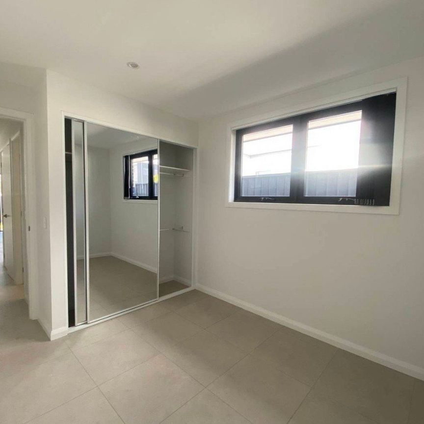 Near New One Bedroom Granny Flat - Photo 1