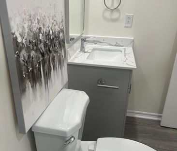 For Lease - 2147 Hallandale Street, Oshawa, Ontario - Photo 6