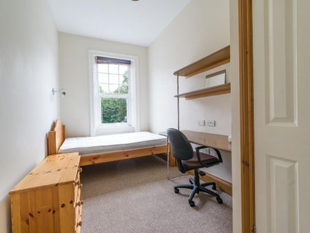 5 bedroom maisonette to rent - Photo 3