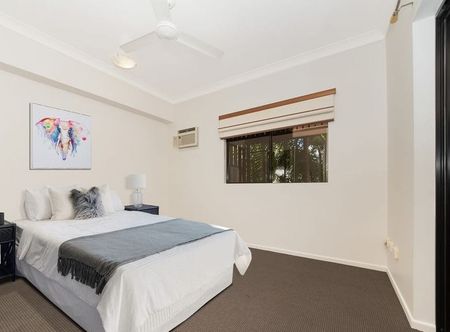 Modern Unit in Prime South Townsville Location! - Photo 5