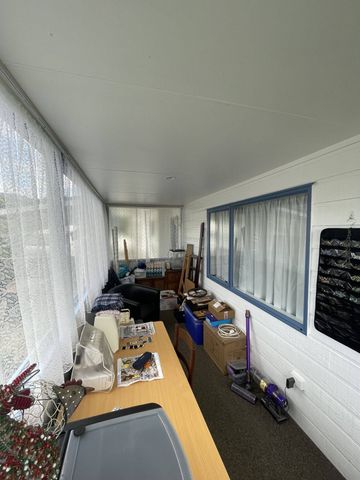 8 Pickett Place, Waihi - Photo 2