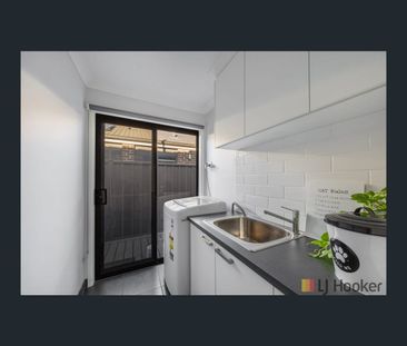 106 Jester Drive, Cobblebank, Vic 3338 - Photo 3