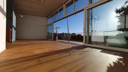 Einzigartiger Architekten - Dachausbau mit Parkblick - Photo 5