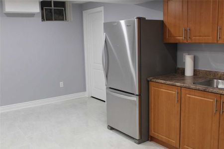For Lease - 11 Emmett Circle Unit# bsmt, Brampton, Ontario - Photo 4