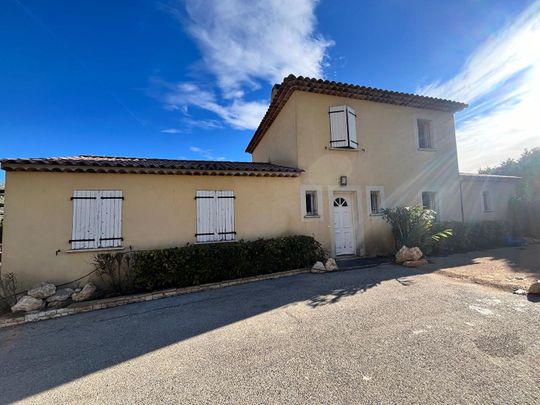 Maison T6 BOUYON à louer - Photo 1
