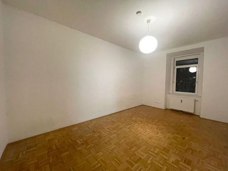 Annenstraße 35/1 - Single oder Pärchen Wohnung mit Balkon - Foto 2