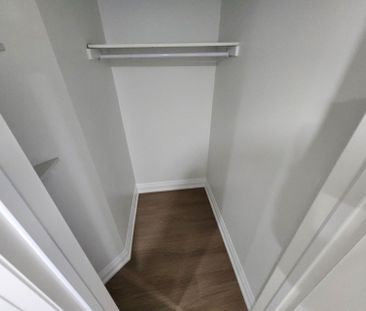 For Lease - 268 Bonnieglen Boulevard, Caledon, Ontario - Photo 1