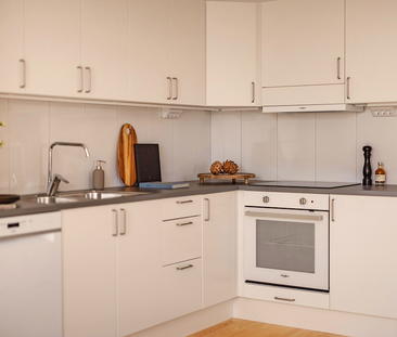 Trädgårdsmästeriets väg 13, Steninge - Photo 3