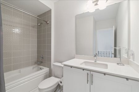 For Lease - 84 Salterton Circle, Vaughan, Ontario - Photo 2