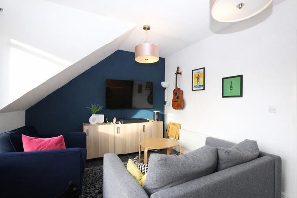 2 bedroom flat to rent - Photo 1