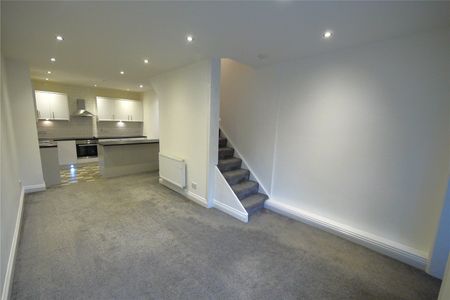 2 bedroom house to rent - Photo 2