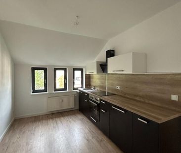 WOHNEN ÜBER DEN DÄCHERN – Modernes Bad & EBK - Photo 5