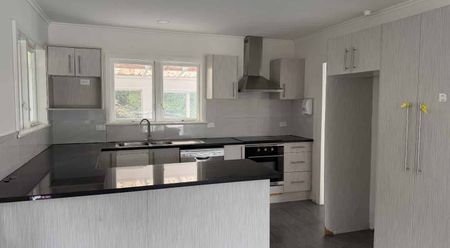 Spacious 3-Bedroom House for Rent in Manurewa, Auckland – $680 per Week - Photo 4