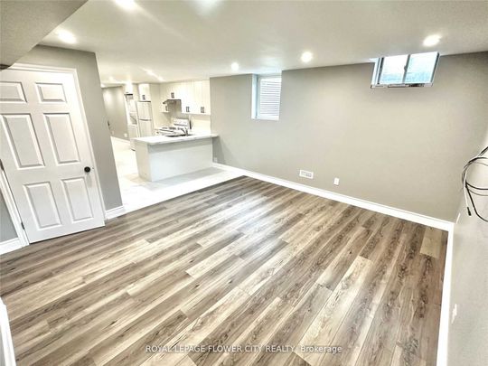 For Lease - 41 Paisley Green Avenue, Caledon, Ontario - Photo 1