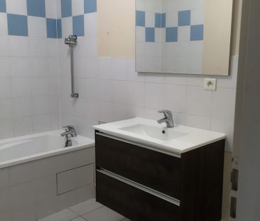 Location Appartement 3 pièces 60m² DOMPIERRE SUR MER 17139 - Photo 3