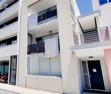 17 Macquarie Street, Melbourne - Photo 1