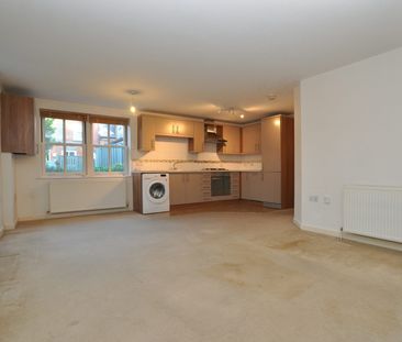 Flat to rent on - Photo 4