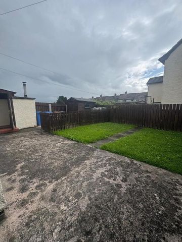 30 Recreation Road, BT401HA, Larne - Photo 2