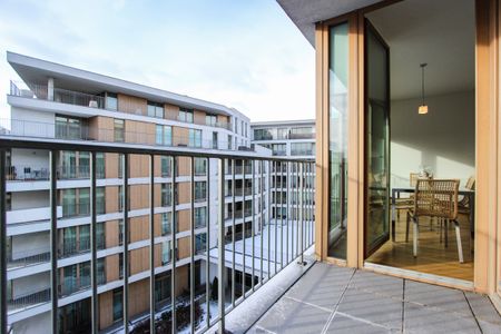 angel plaza - Photo 5