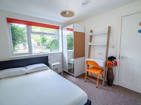 Great double room available WD25 Room 1 - Photo 3