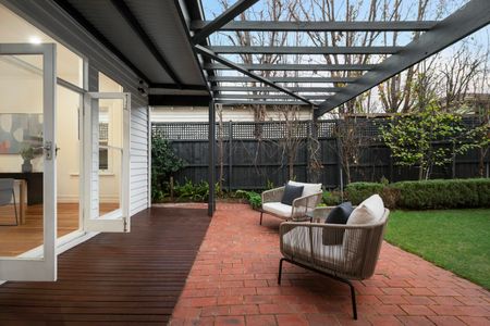 51 Aintree Road, Glen Iris VIC 3146 - House For Rent | Domain - Photo 4