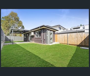 Modern Granny Flat in the Heart of Edmondson Park - Photo 1