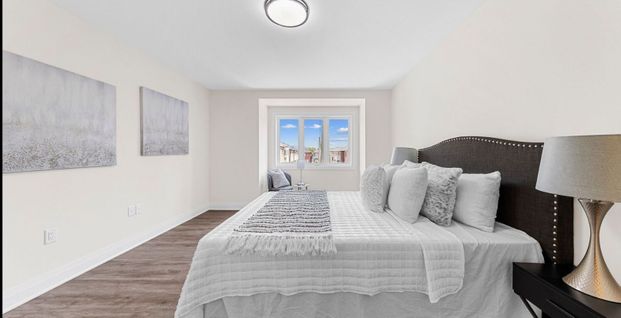 For Lease - 3307 Thunderbird Promenade, Pickering, Ontario - Photo 1